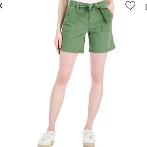 STYLE & COMPANY GREEN UTILITY SHORTS SIZE 12 NWT